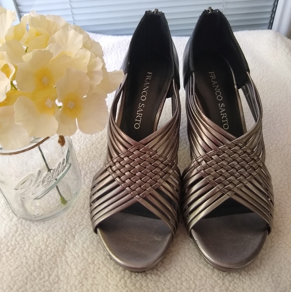 Franco Sarto bronze metallic heeled sandals - Picture 1 of 8